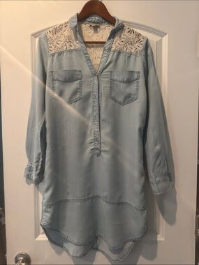Anthropologie holding horses Light Blue denim and Lace-Yoke shirt dress XS